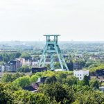 Blick auf das grüne Bochum mit seinem Förderturm